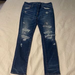 American Eagle size 34W X 32L Skinny